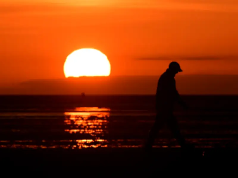 Met Office Verdict on 40C Forecast in Extreme Red Weather Warning