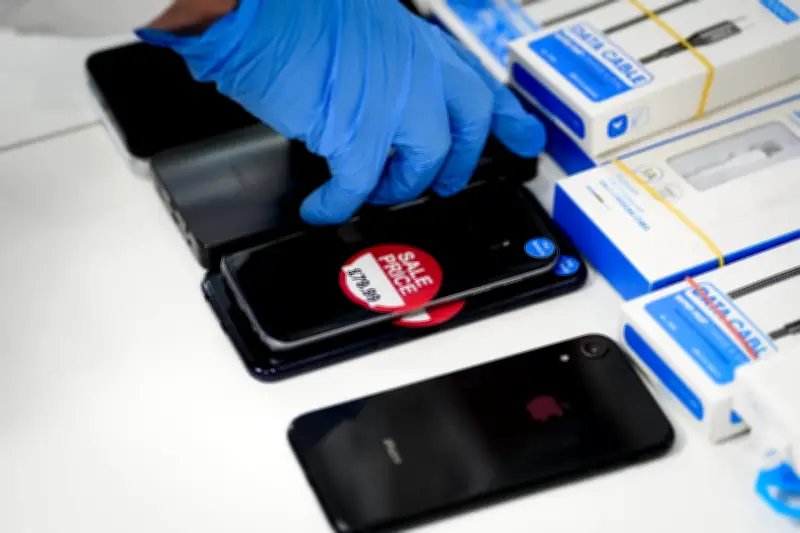 Met Police Chief Urges Phone Firms to Make Stolen Handsets Unusable