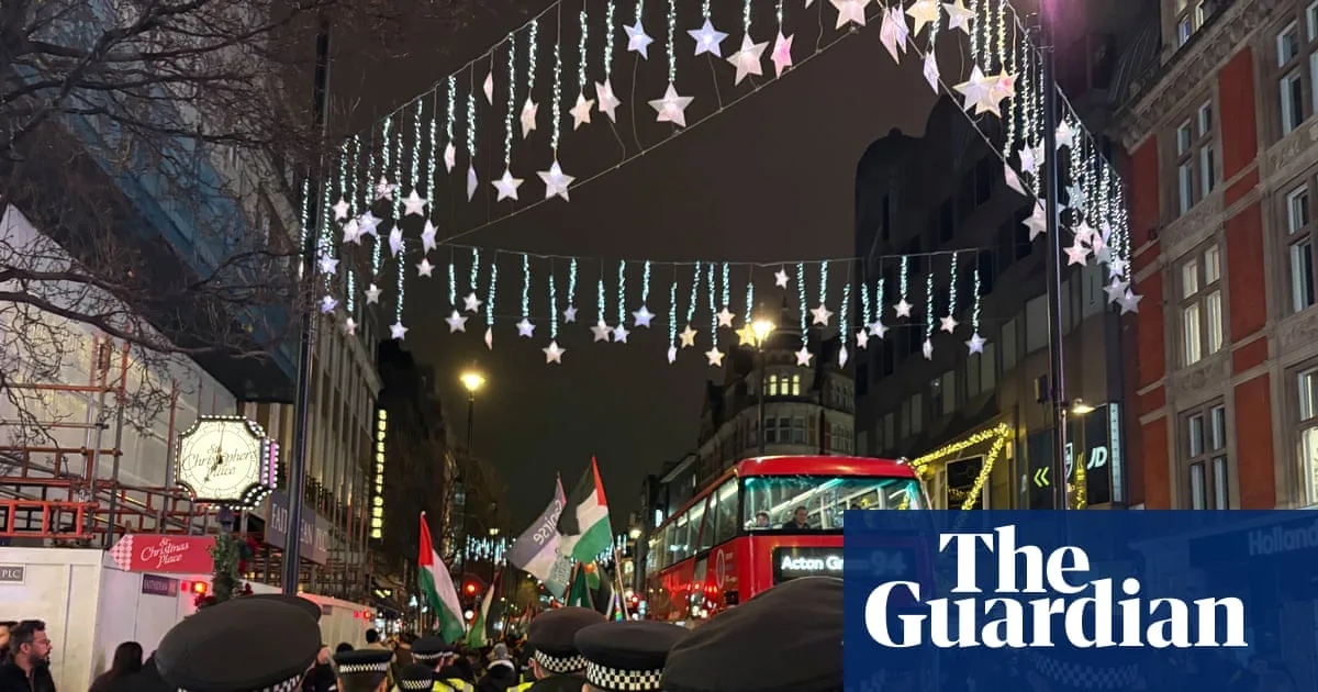 Met Police Using Quashed Powers to Restrict Pro-Palestine Protests, Legal Experts Say