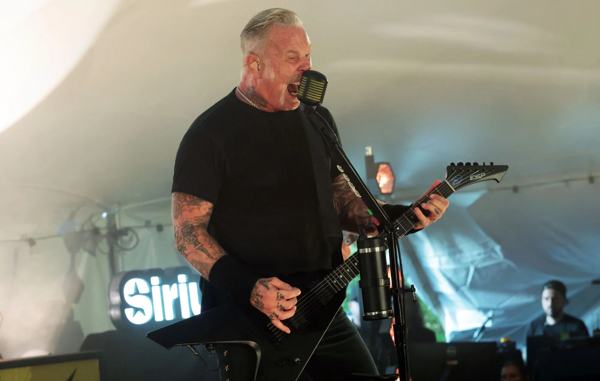 Metallica and UK Blood Services Join Forces for Donation Drive
