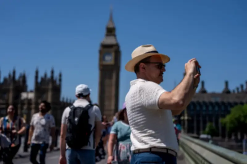 Middle-Aged Londoners Face Same Heatwave Death Risk as Pensioners: Khan