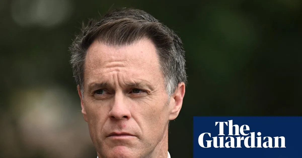 Minns Backtracks on Right to Hunt in NSW Bill Over Gun Control Fears