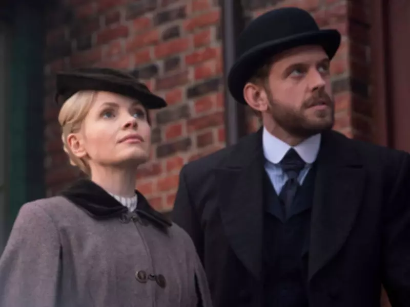 Miss Scarlet: Steamy Period Drama with Peaky Blinders Star Unmissable