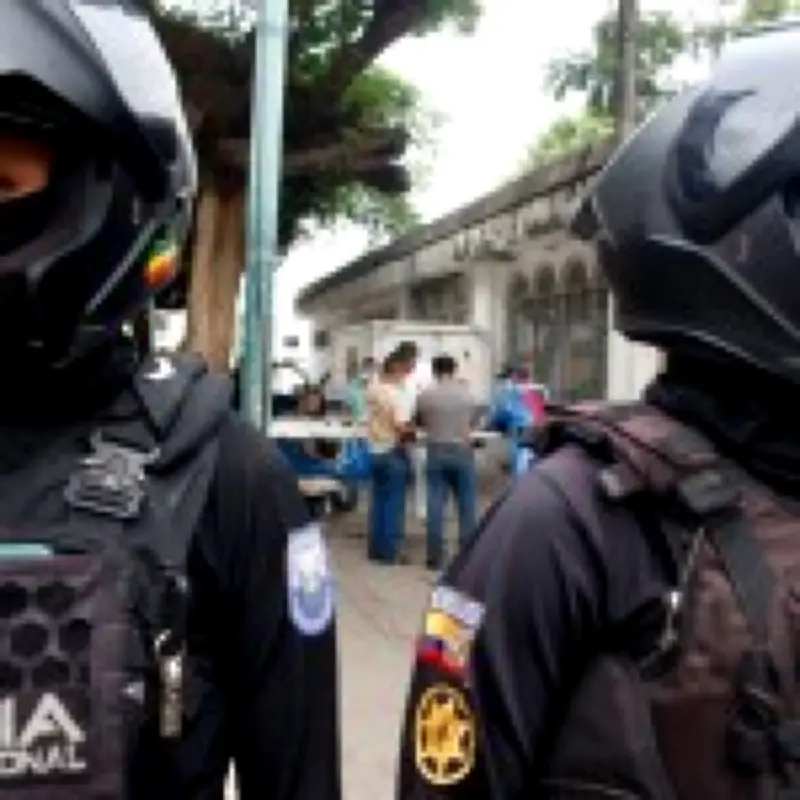 Missing British Girl Found in Ecuador Jungle with American Man