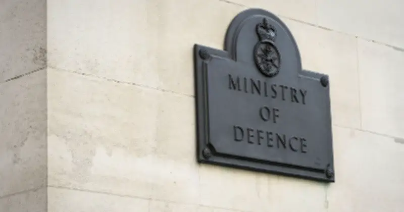 MoD loses 1,000 devices in 'security crisis' costing £1.6m