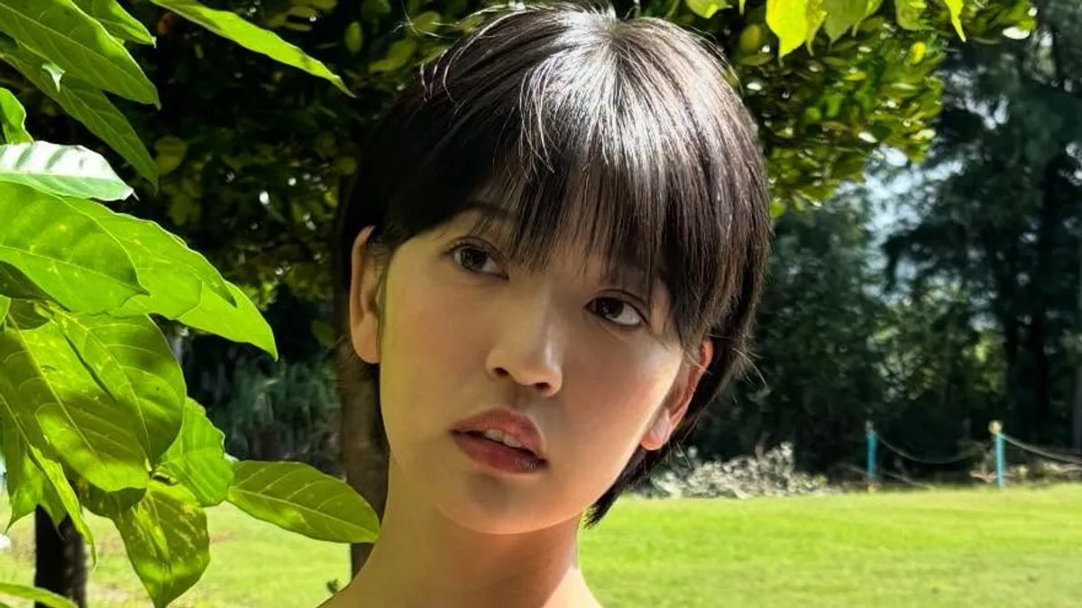 Japanese Model Aoi Fujino Dies at 27 After Cancer Battle