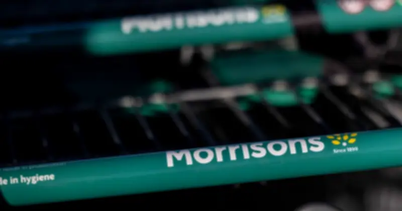 Morrisons Trials AI-Powered Trolleys in UK Store with Smart Tech