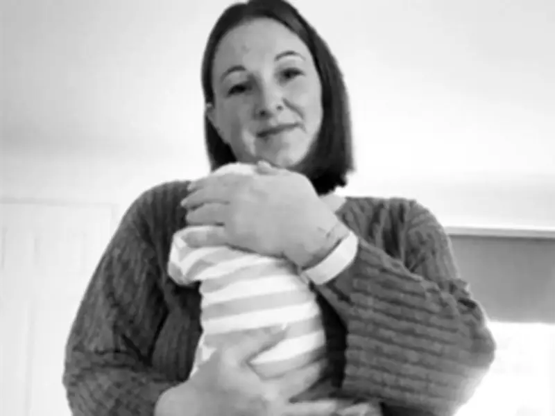 Mother Takes Stillborn Baby Home for 10 Days to Create Memories