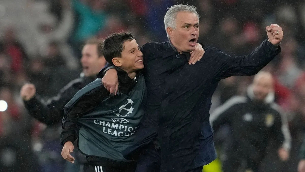 Mourinho's Explicit Reaction to Trubin's Header as Benfica Beat Real Madrid
