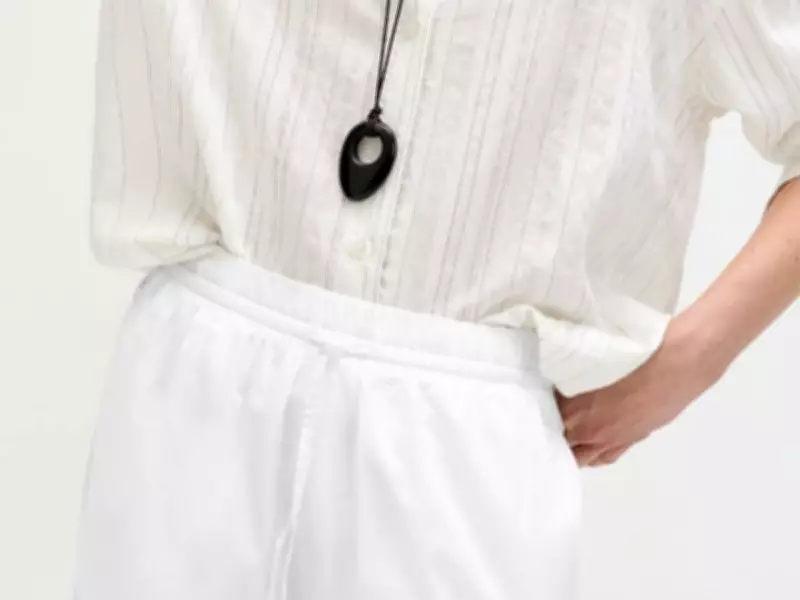 M&S Shoppers Demand More Colours of 'Extremely Comfortable' £30 Summer Trousers