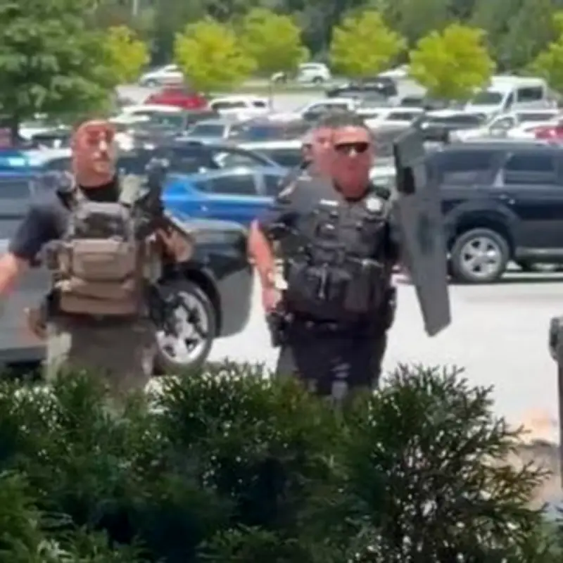Multiple People Shot at South Carolina Mall, Police Swarm Scene