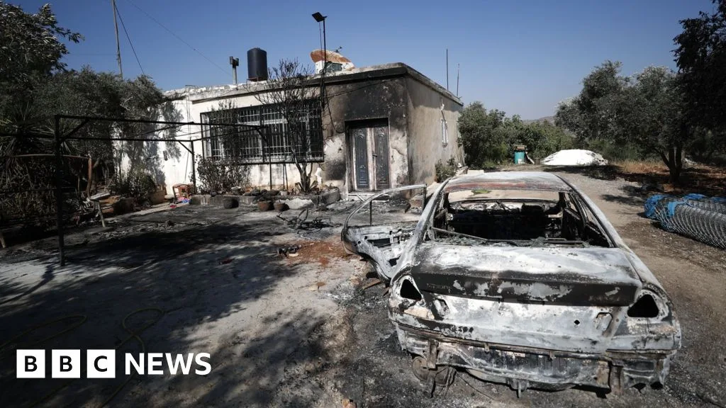 Palestinian Killed as Settlers Rampage in West Bank Town