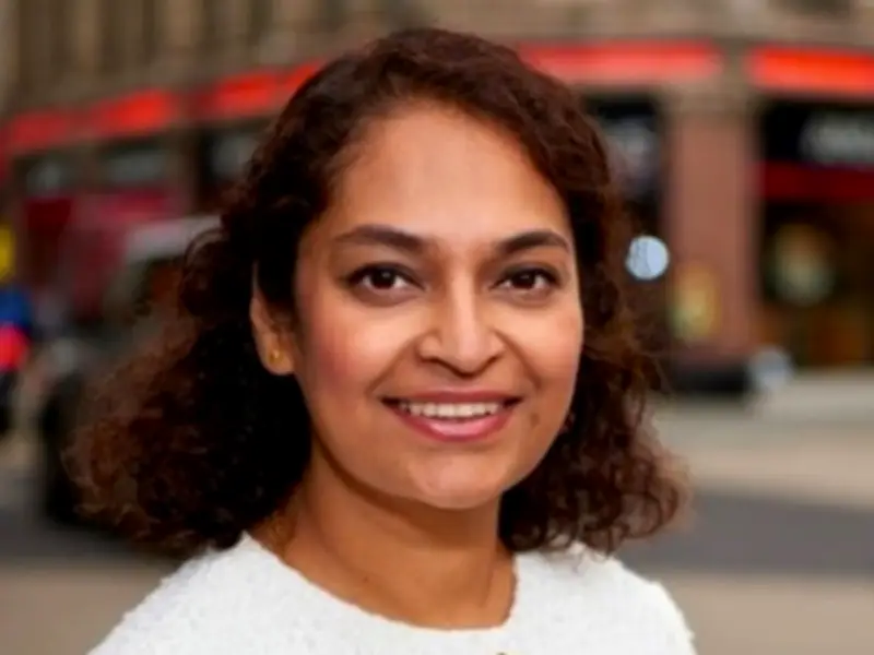 Mum in 400ft London fall pictured as friends reveal mental health struggles