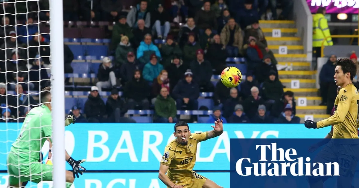 Muñoz Header Lifts Crystal Palace Past Struggling Burnley