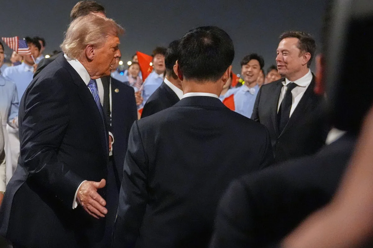 Musk, Cook Join Trump on China Trip for Trade Deals