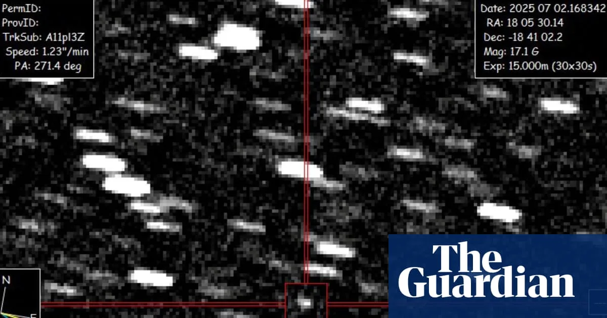 Mysterious Interstellar Object 3I/Atlas Baffles Astronomers