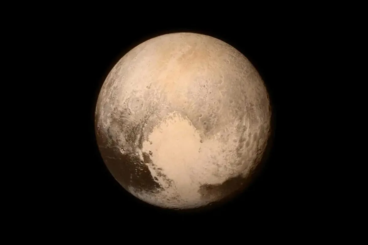 Nasa Chief Backs Push to Reinstate Pluto as a Planet