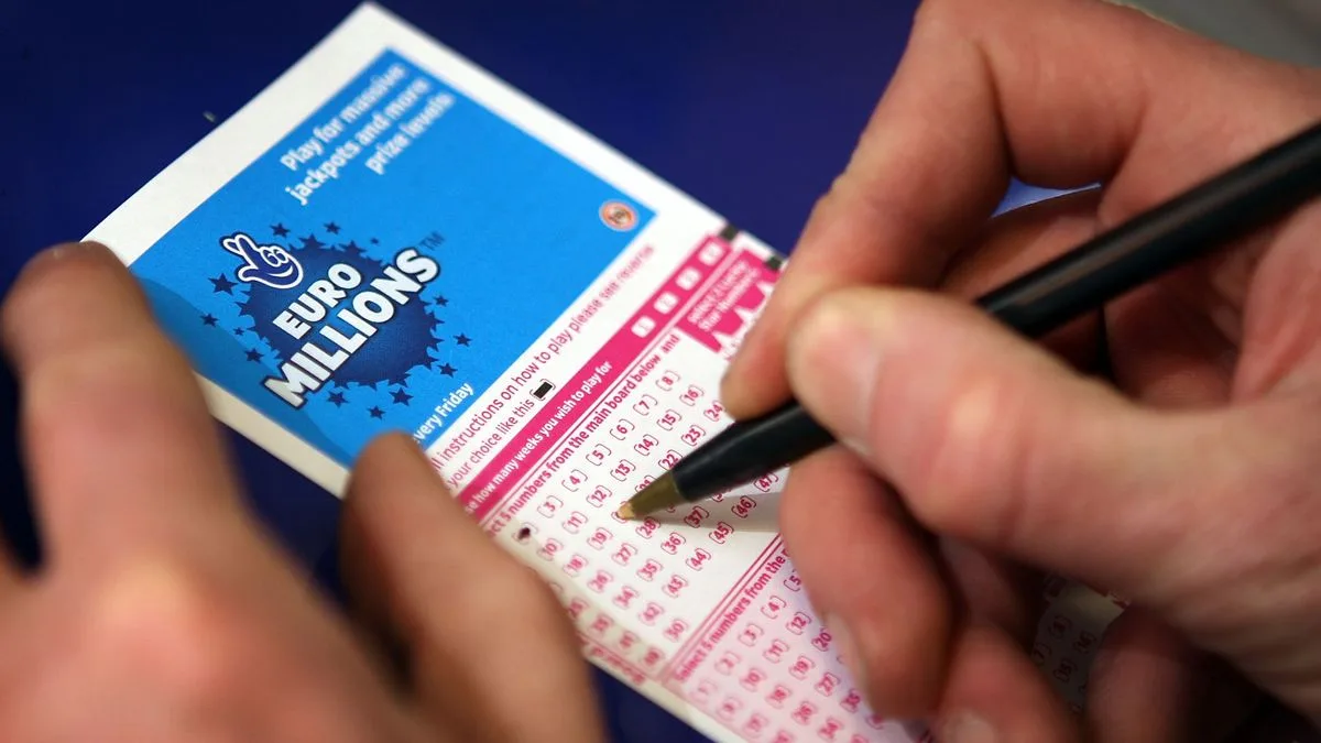 EuroMillions Jackpot Rolls Over to £122 Million After No Winner in £105 Million Draw