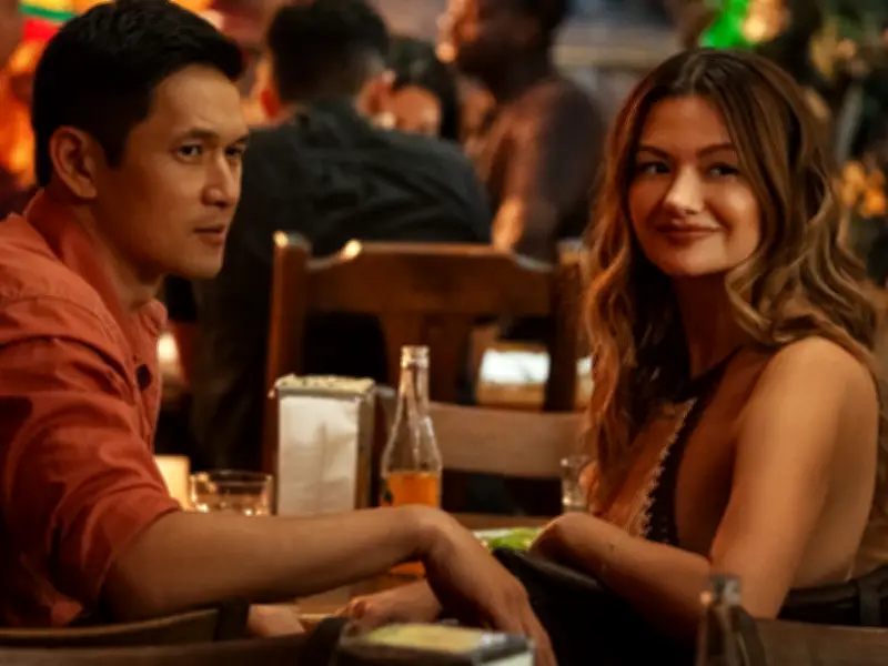Netflix Rom-Com Voicemails for Isabelle Leaves Viewers in Tears