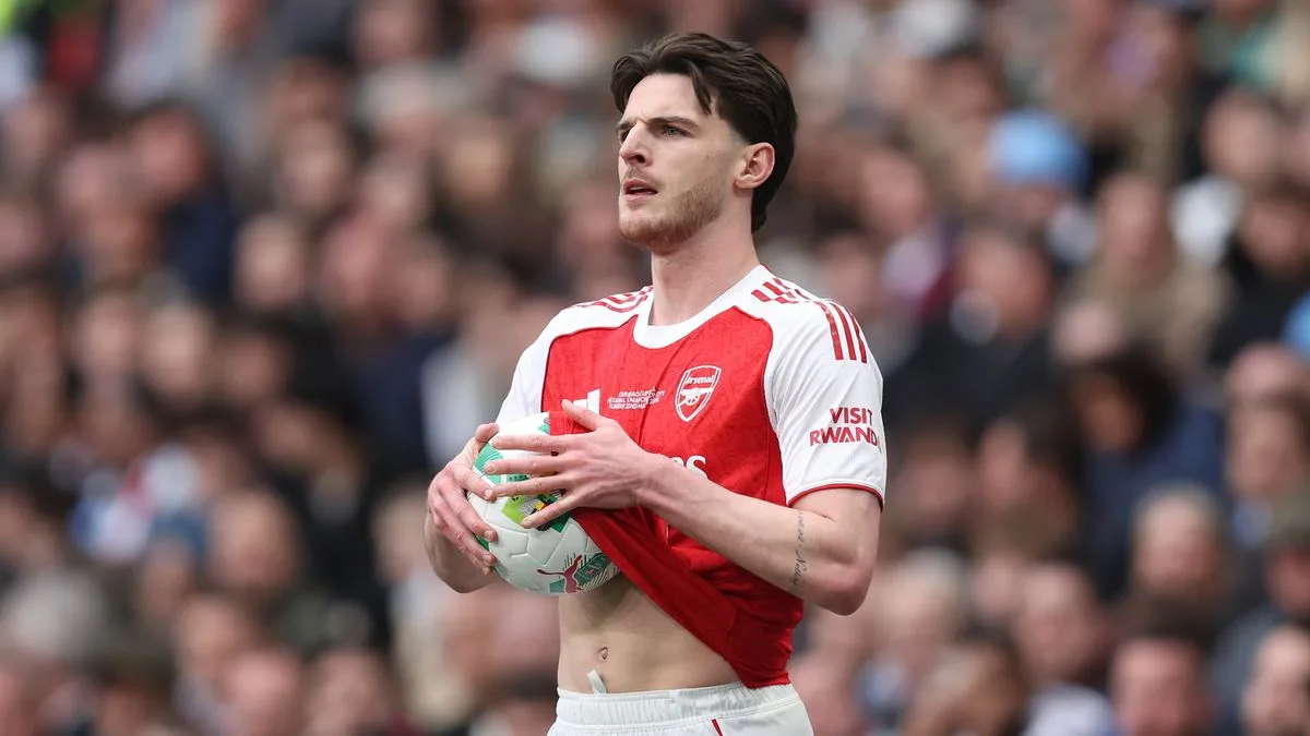 Gary Neville Calls for Set-Piece Reform After Declan Rice Boos Incident
