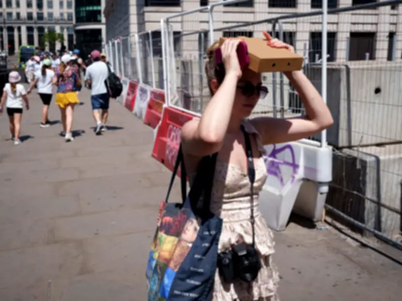 New Campaign Calls for 25°C Maximum Workplace Temperature Law