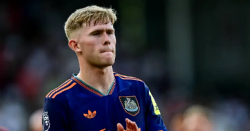 Newcastle Denies Lewis Hall Transfer Request Amid Man Utd Rumours