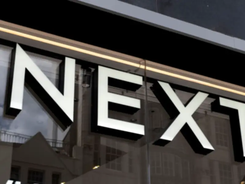 Next's £35 'Powerful' Bronx Desk Fan Earns Rave Reviews for Cooling Rooms Quickly