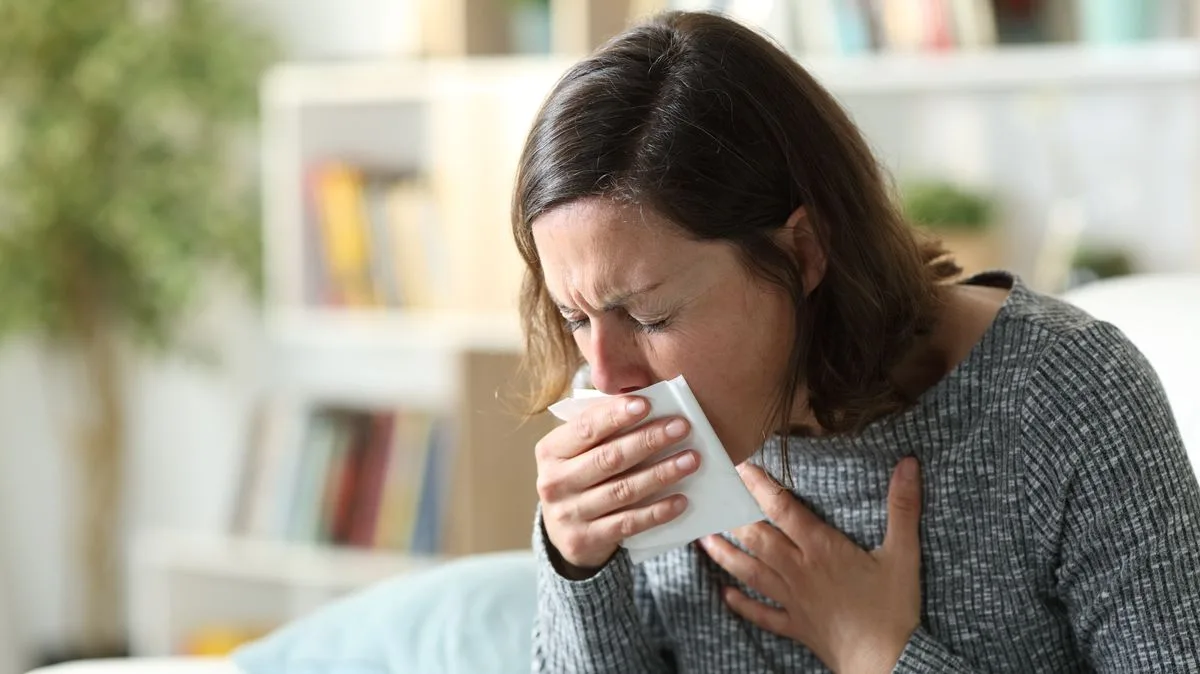 NHS Warns of Prolonged Cough as Key Covid Symptom Amid Stratus Variant Surge