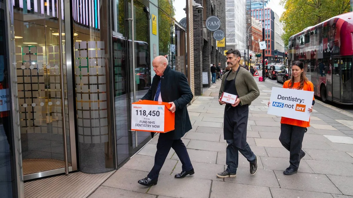 Petition with 120,000 Signatures Calling for NHS Dentistry Funding Handed to Government