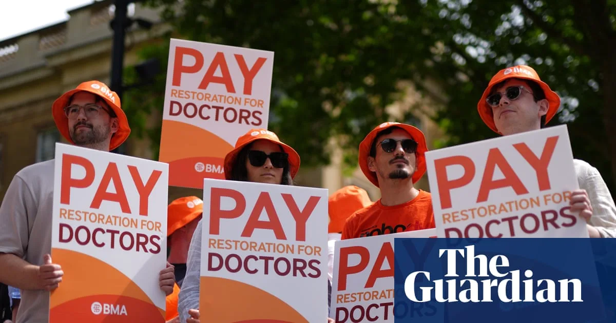 NHS Doctors Threaten Mass Exodus Over Pay Dispute