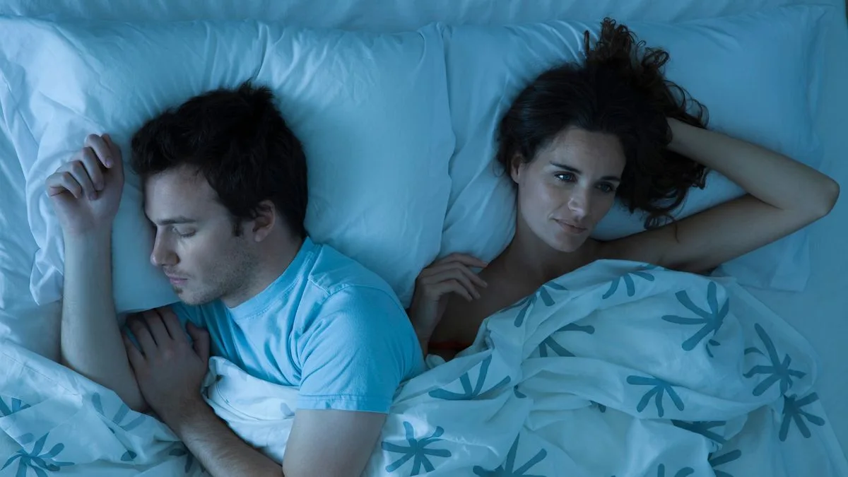 Doctor's 'cognitive shuffling' method to fall asleep fast without medication