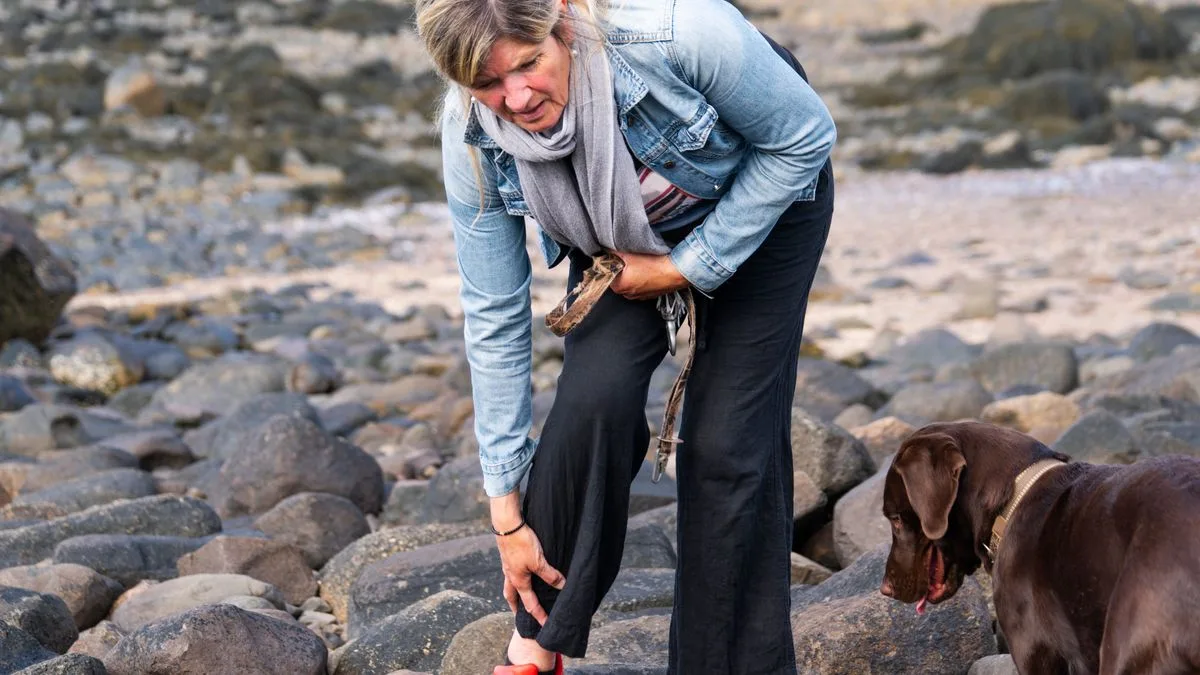NHS Warning: Leg Swelling at Night Could Signal Heart Failure