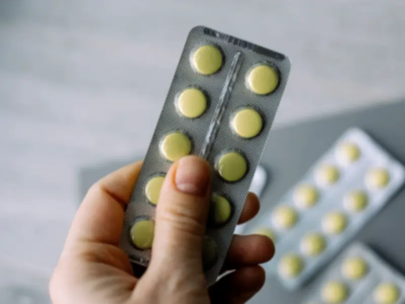 NHS warns against driving on drowsy antihistamines like chlorphenamine