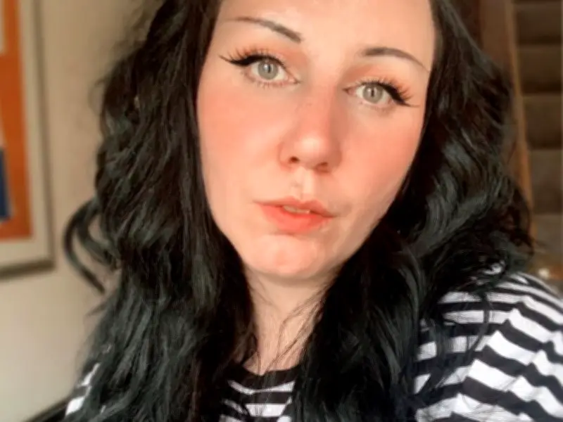 NHS Worker Collapsed at 18, Took 5 Years to Get MS Diagnosis