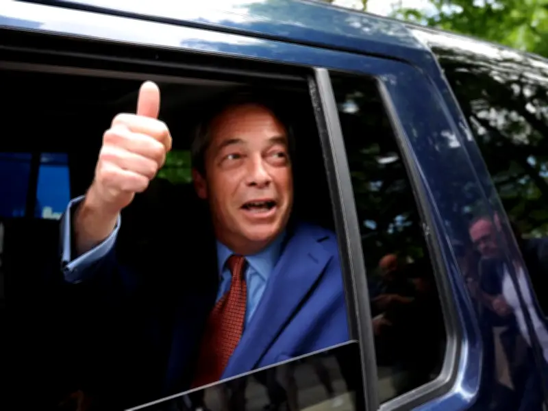 Nigel Farage Says Reform UK Would 'Gladly' Accept More Donations from Billionaire Amid Probe
