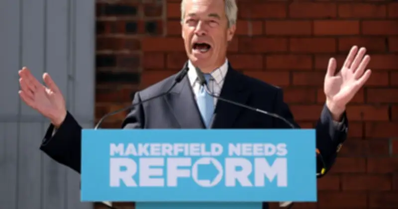 Nigel Farage Vows to Evict Foreign Nationals from UK Council Housing