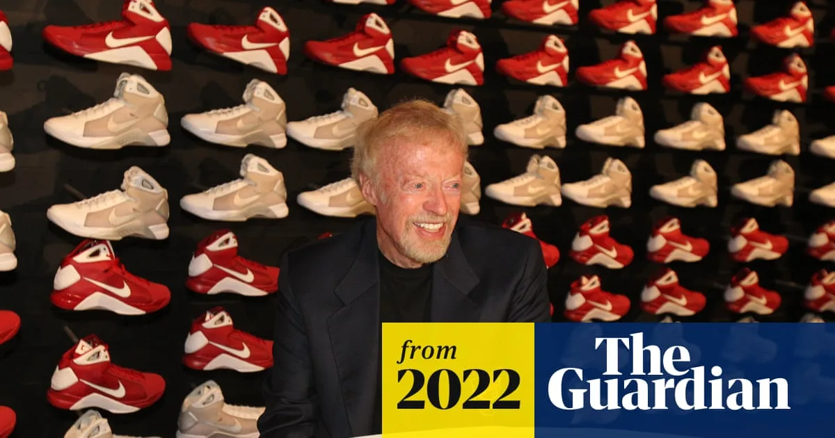 Nike's Phil Knight Backs Republican in Oregon Governor Race