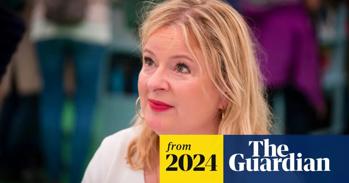 Starmer Tells Police to Focus on Crime, Not Tweets, Amid Pearson Row