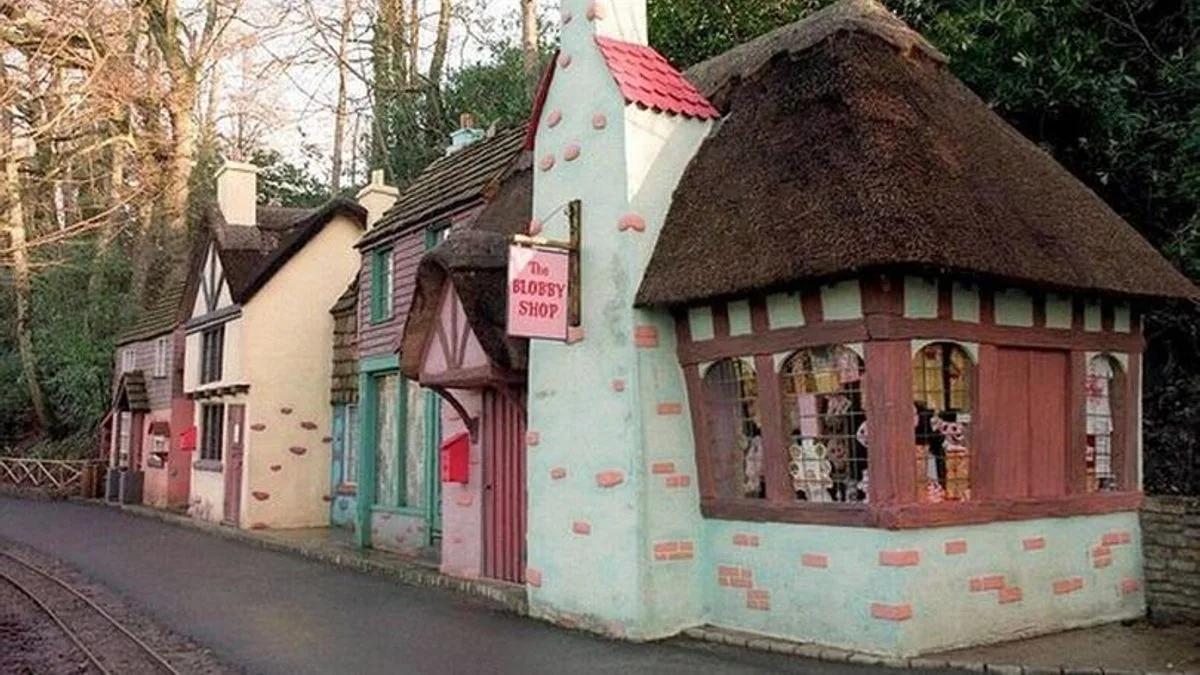 Noel Edmonds' Abandoned Blobbyland: Eerie Photos Reveal Decay