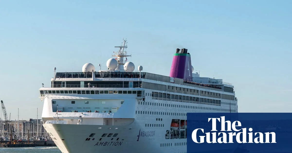 Over 1,700 Confined to Cruise Ship in Bordeaux After Suspected Norovirus Outbreak
