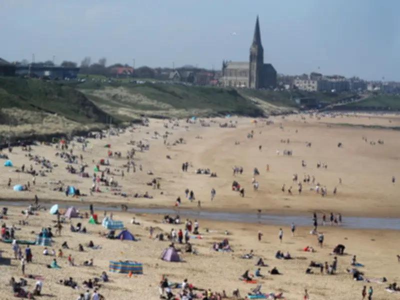 North East Heat Health Warning: 29C Temperatures Trigger Amber Alert