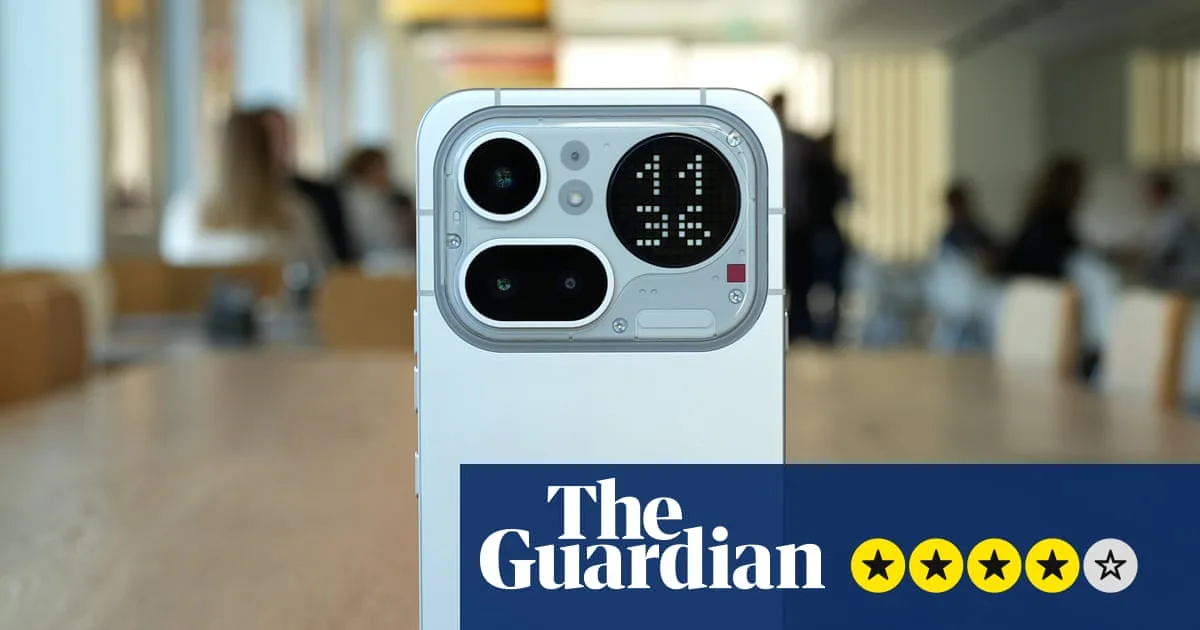 Nothing Phone 4a Pro Review: Aluminium and Quirky Design
