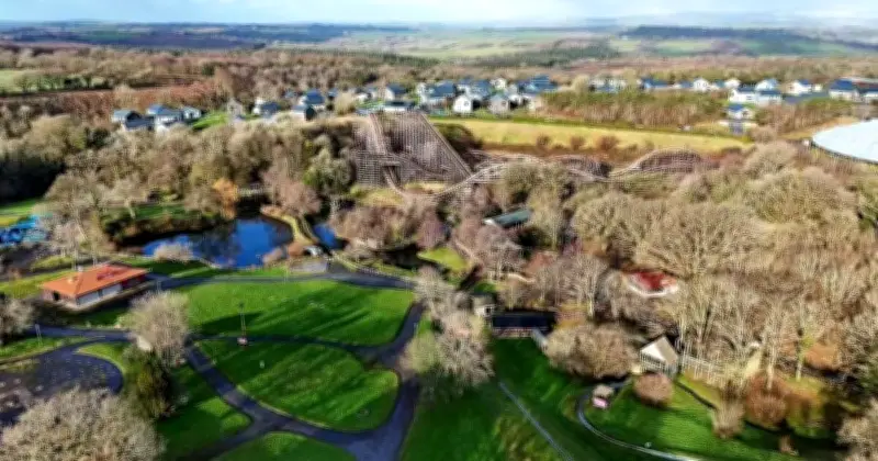 Oakwood Theme Park Abandoned After 38 Years, Closed in 2025
