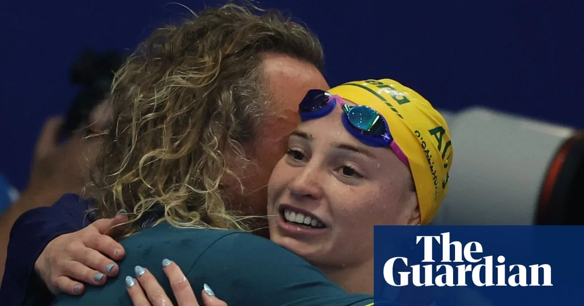 Mollie O'Callaghan Wins World 200m Freestyle Crown in Singapore