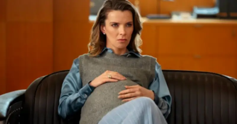 Office Romance Birth Scene Traumatises Viewers and Star