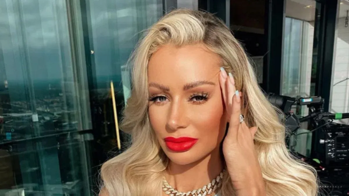 Olivia Attwood Reveals Pre-Surgery Look, Compared to Gisele and Pamela Anderson