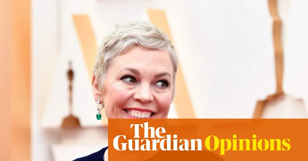 Olivia Colman's Gender Identity Remarks Spark Debate
