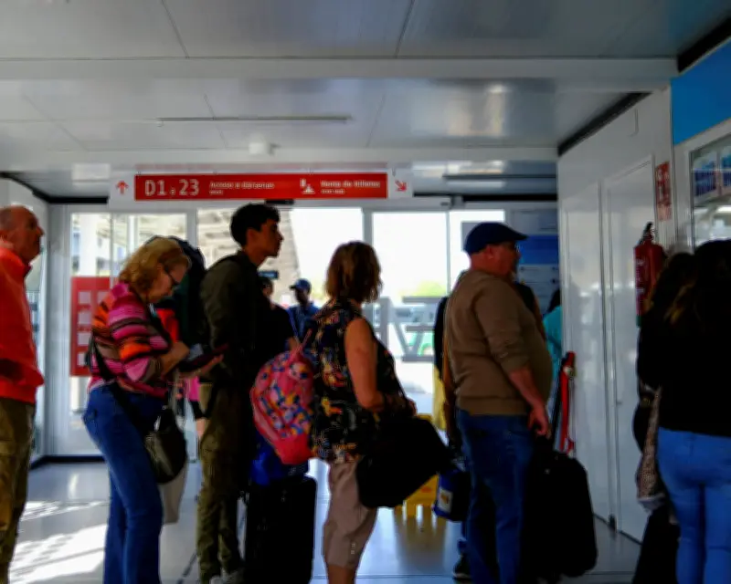 Over 1 Million Migrants Apply for Regularisation in Spain