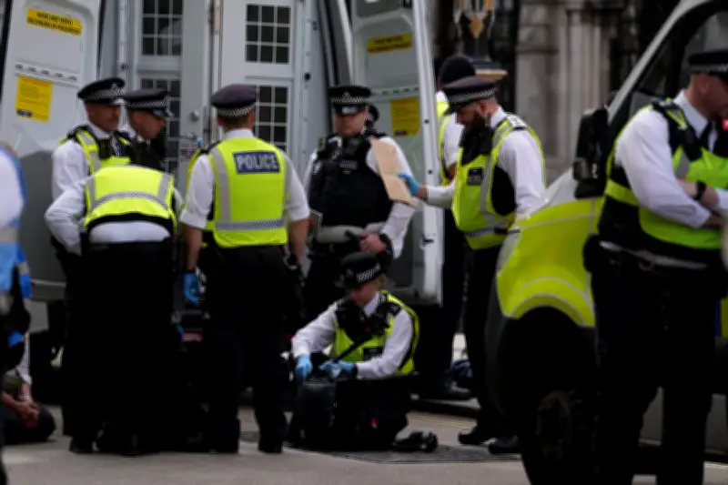 Over 100 Arrested at Palestine Action Protest Outside London Court