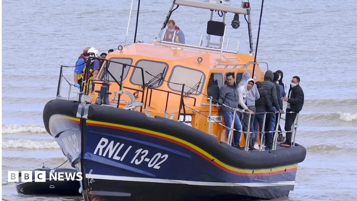 Over 1,000 Migrants Cross Channel in Two Days, Setting 2025 Record